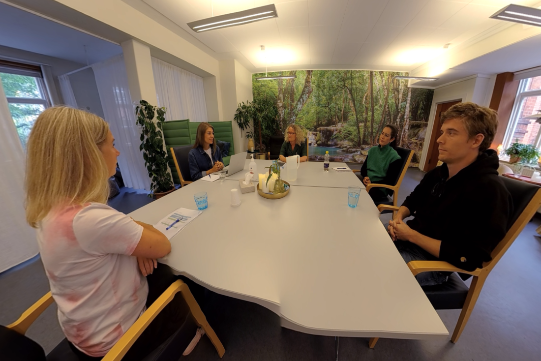 VR training for meetings in the public sector