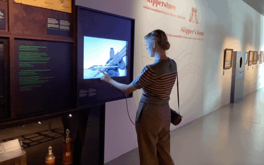 VR Qayak Interactive Screen